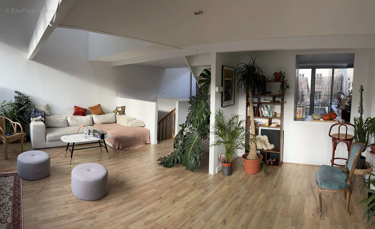 Appartement à PARIS-18E