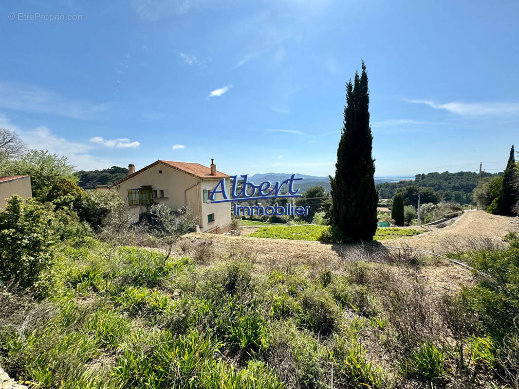 Maison à OLLIOULES