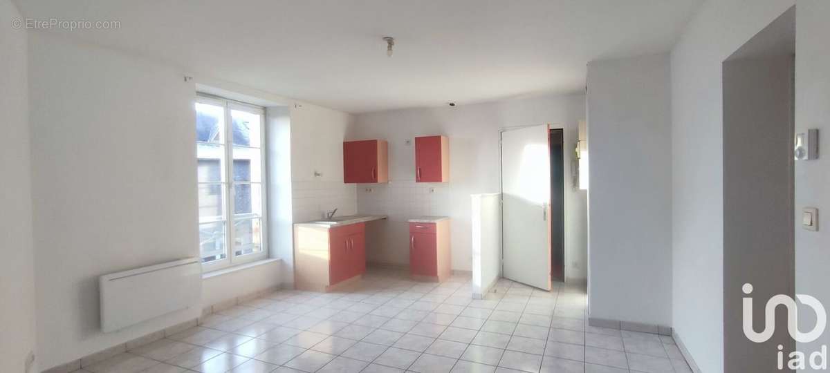 Photo 3 - Appartement à FOUGERES