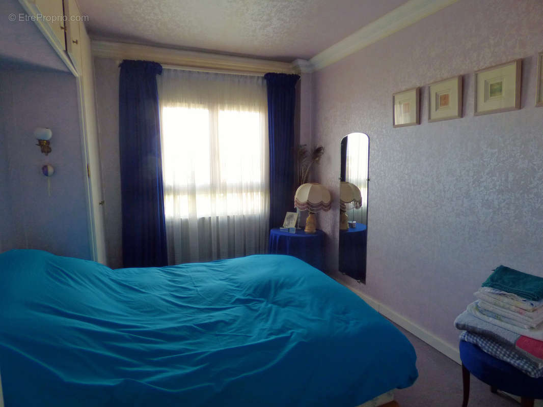 Appartement à SARTROUVILLE