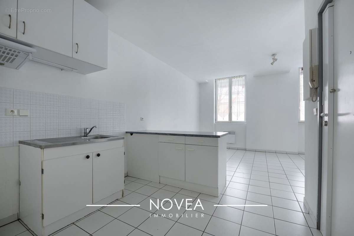 Appartement à LYON-6E