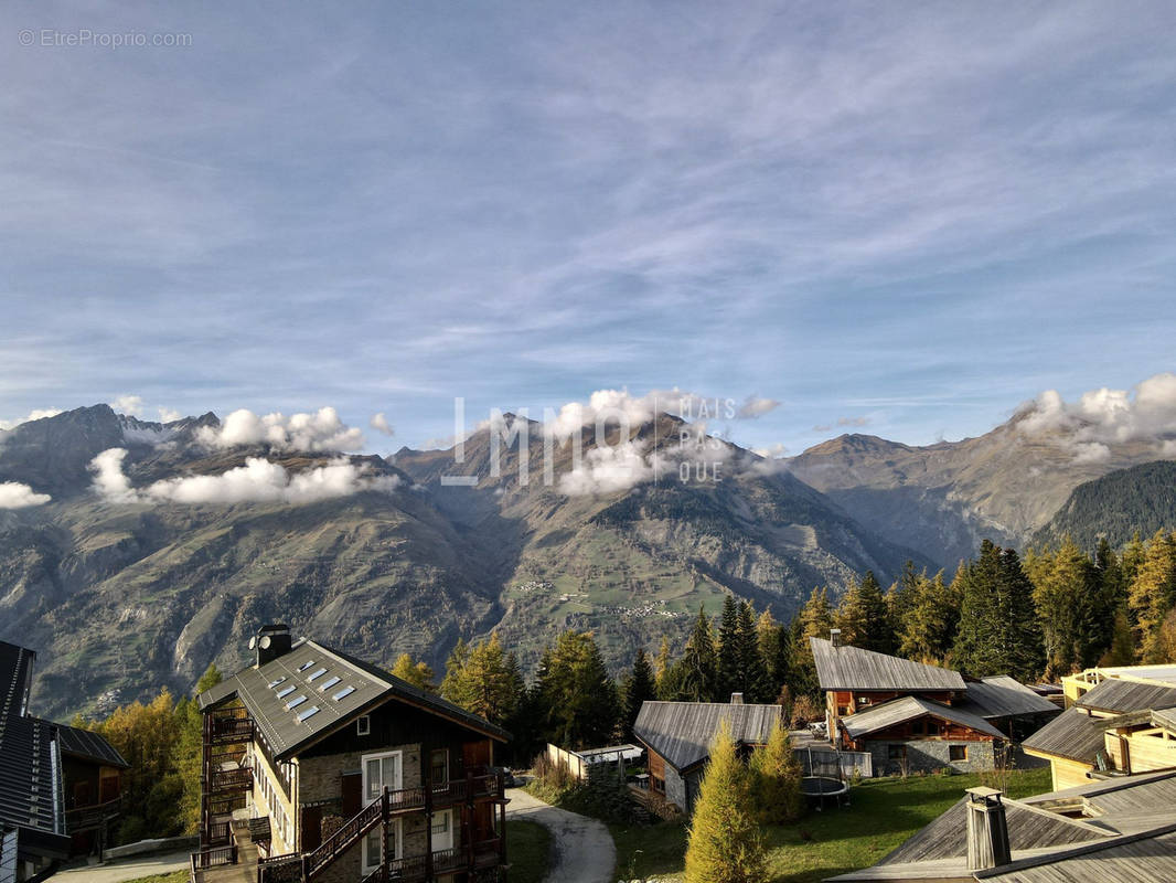 Appartement à LES CHAPELLES