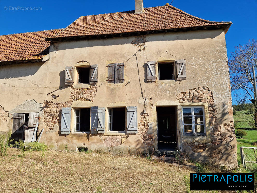 Maison à VARENNES-SOUS-DUN