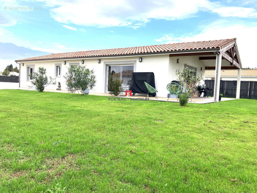 Maison à CAVIGNAC