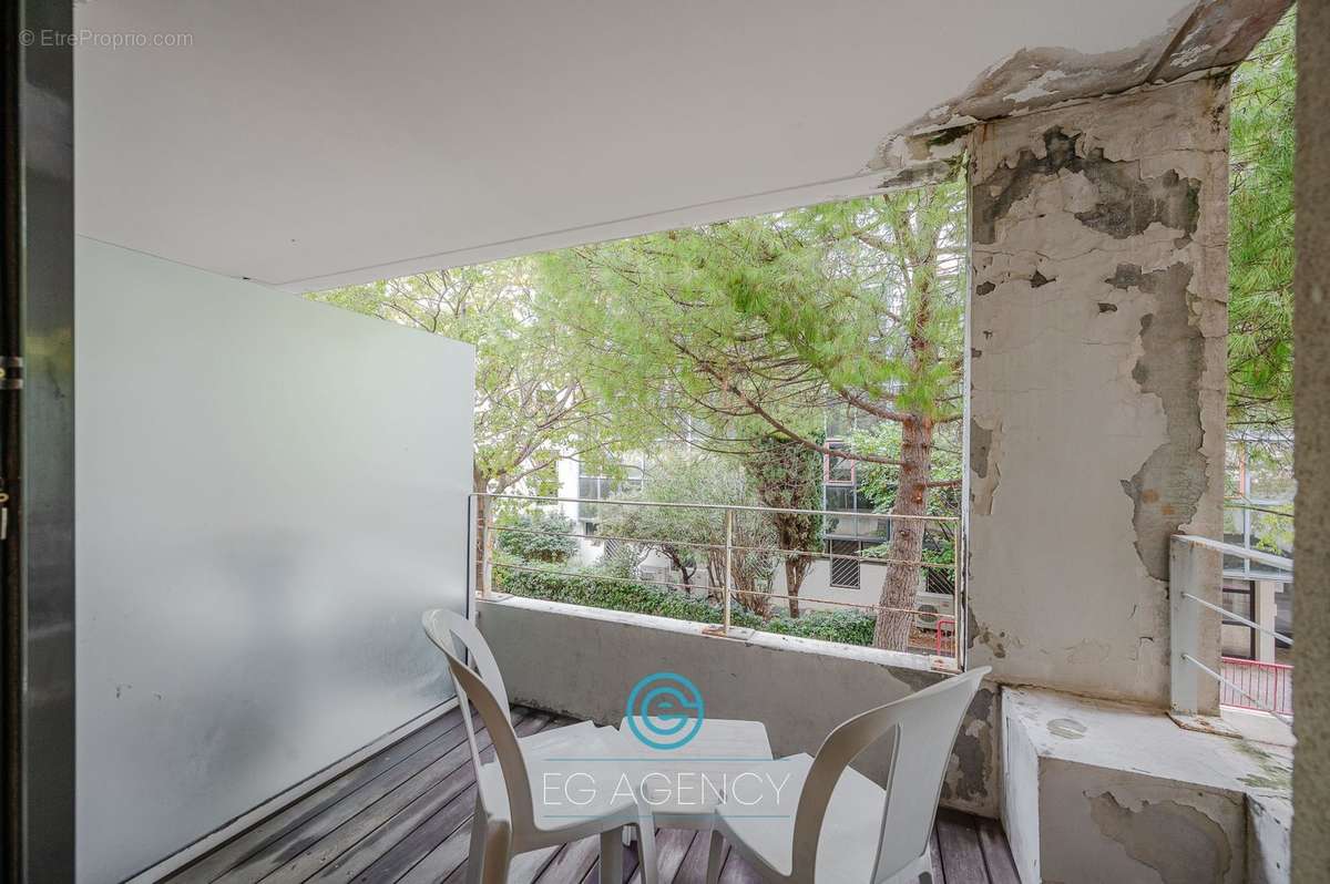 Appartement à MARSEILLE-8E