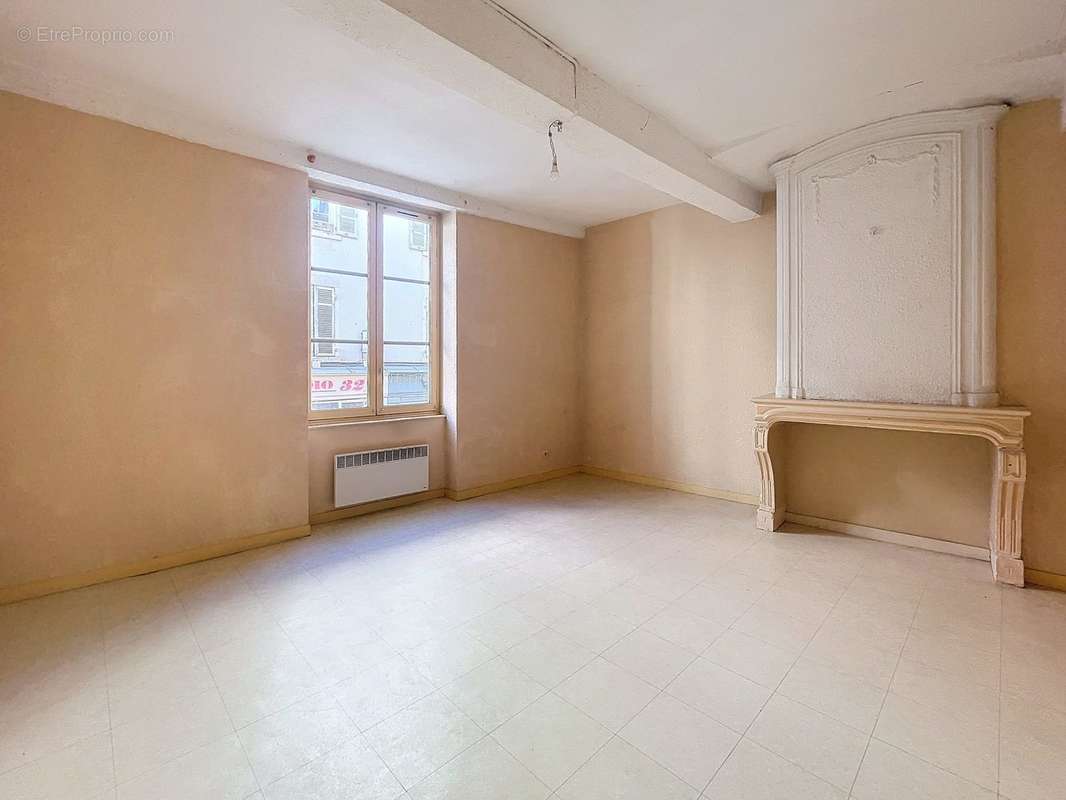 Appartement à TREVOUX