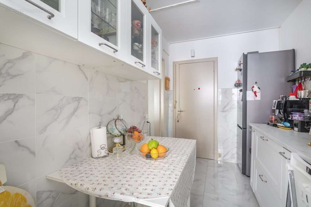 Appartement à MARSEILLE-7E