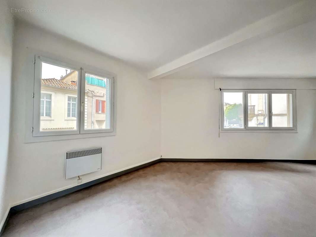 Appartement à BEZIERS