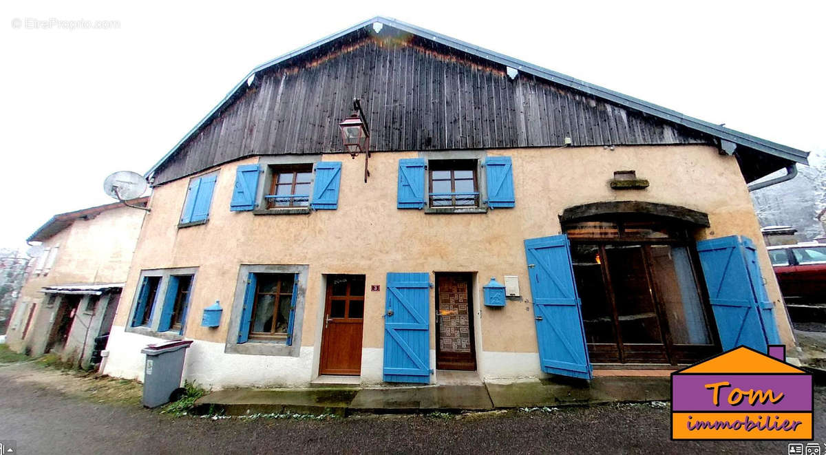 Maison à CLAIREGOUTTE