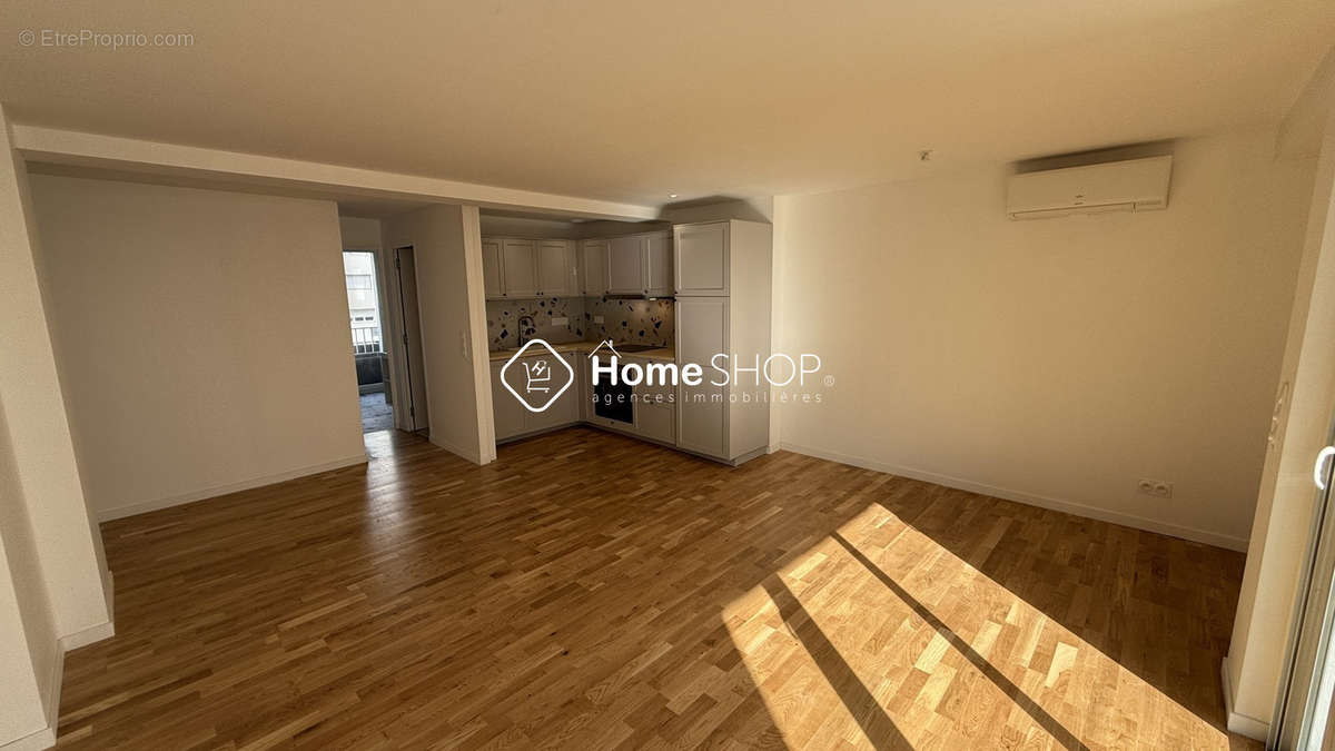 Appartement à MARSEILLE-7E