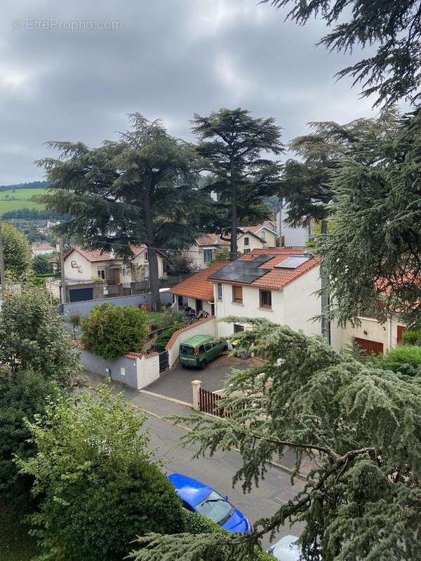 Appartement à SAINT-ETIENNE