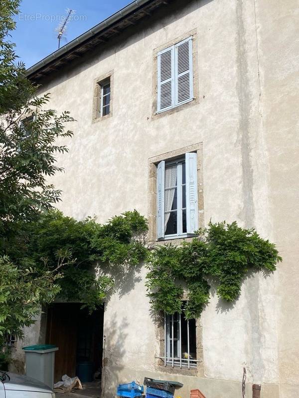 Maison à SAINT-ANDRE-DE-CHALENCON