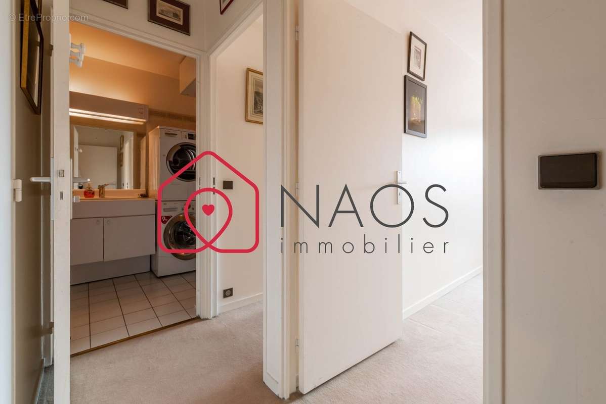 Appartement à PARIS-14E