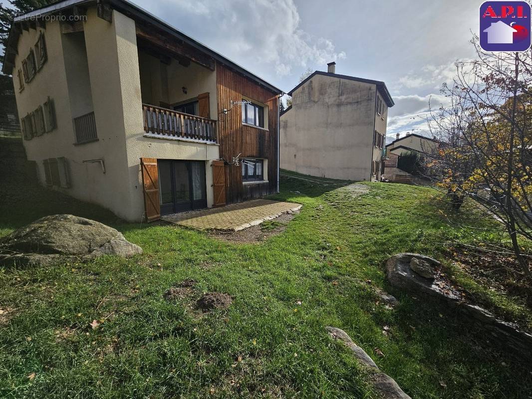 Appartement à FONT-ROMEU-ODEILLO-VIA