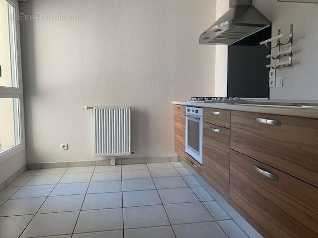 Appartement à MONNETIER-MORNEX