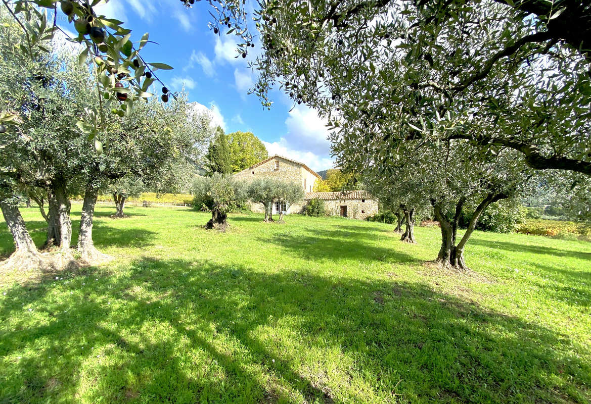 Maison à VAISON-LA-ROMAINE