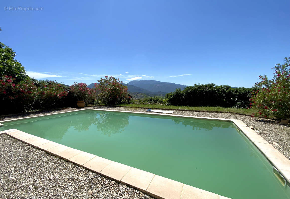 Maison à VAISON-LA-ROMAINE