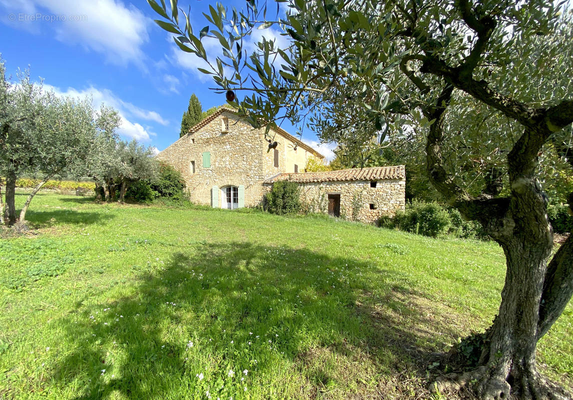 Maison à VAISON-LA-ROMAINE