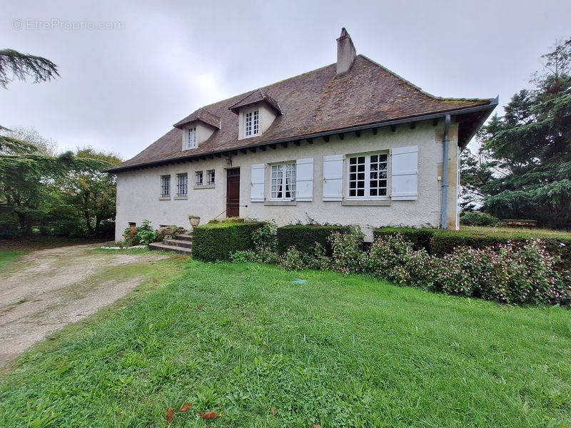 Maison à SAINT-MICHEL-LOUBEJOU