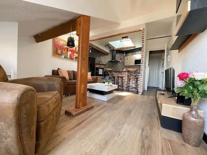 Appartement à AULNAY-SOUS-BOIS