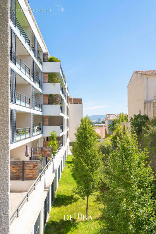 Appartement à MARSEILLE-8E