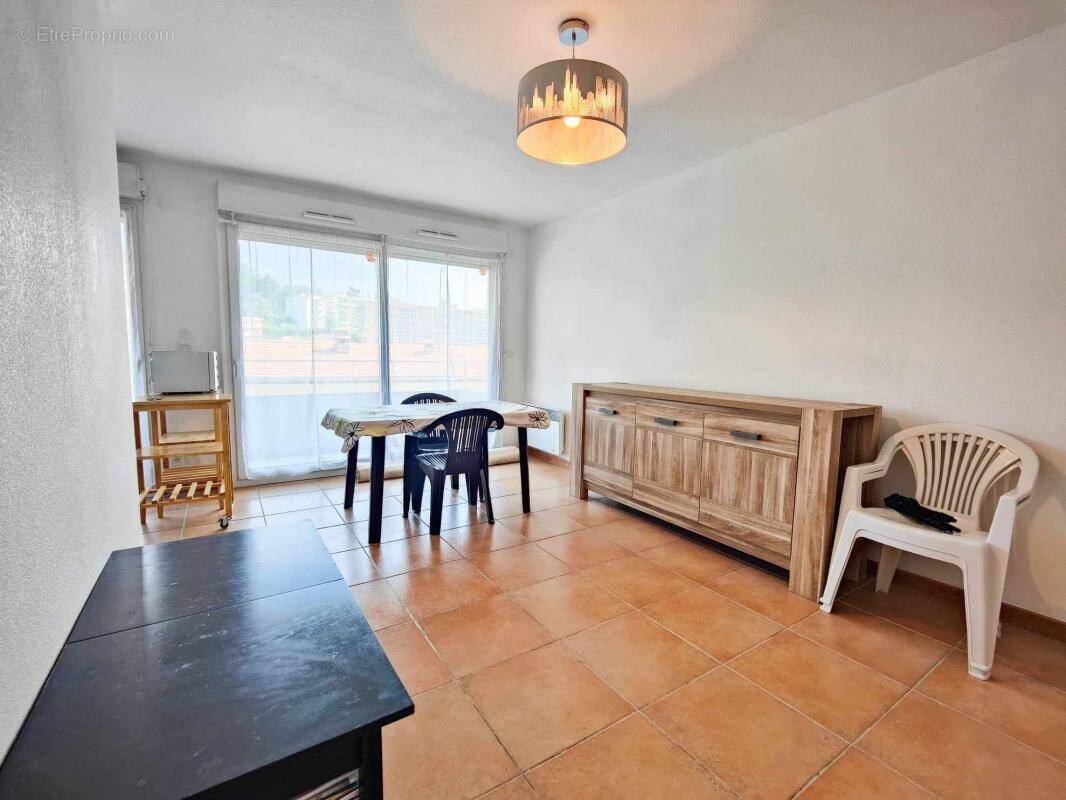 Appartement à CAGNES-SUR-MER