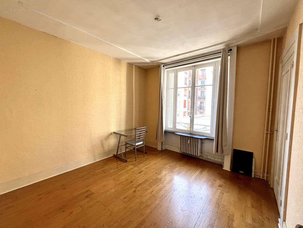 Appartement à LYON-7E