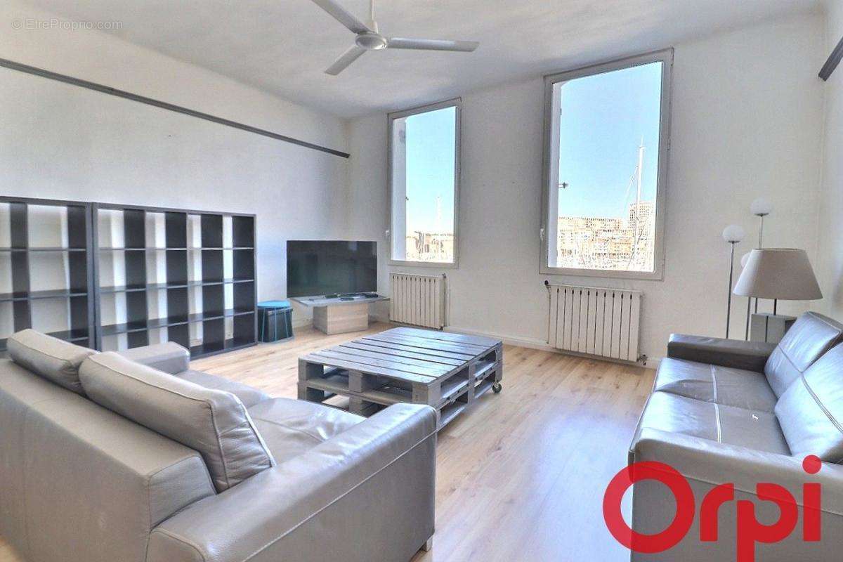 Appartement à MARSEILLE-7E