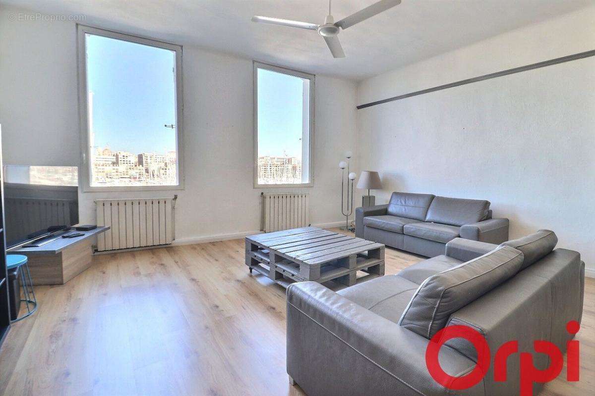 Appartement à MARSEILLE-7E