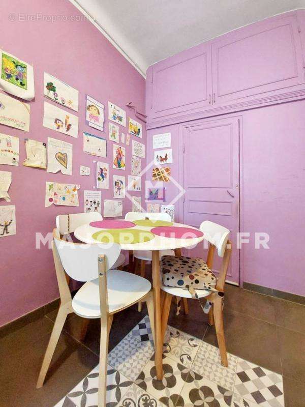 Appartement à MARSEILLE-6E