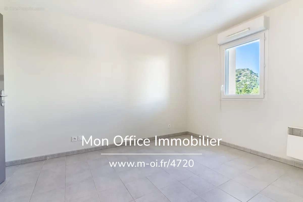 Appartement à MARSEILLE-9E