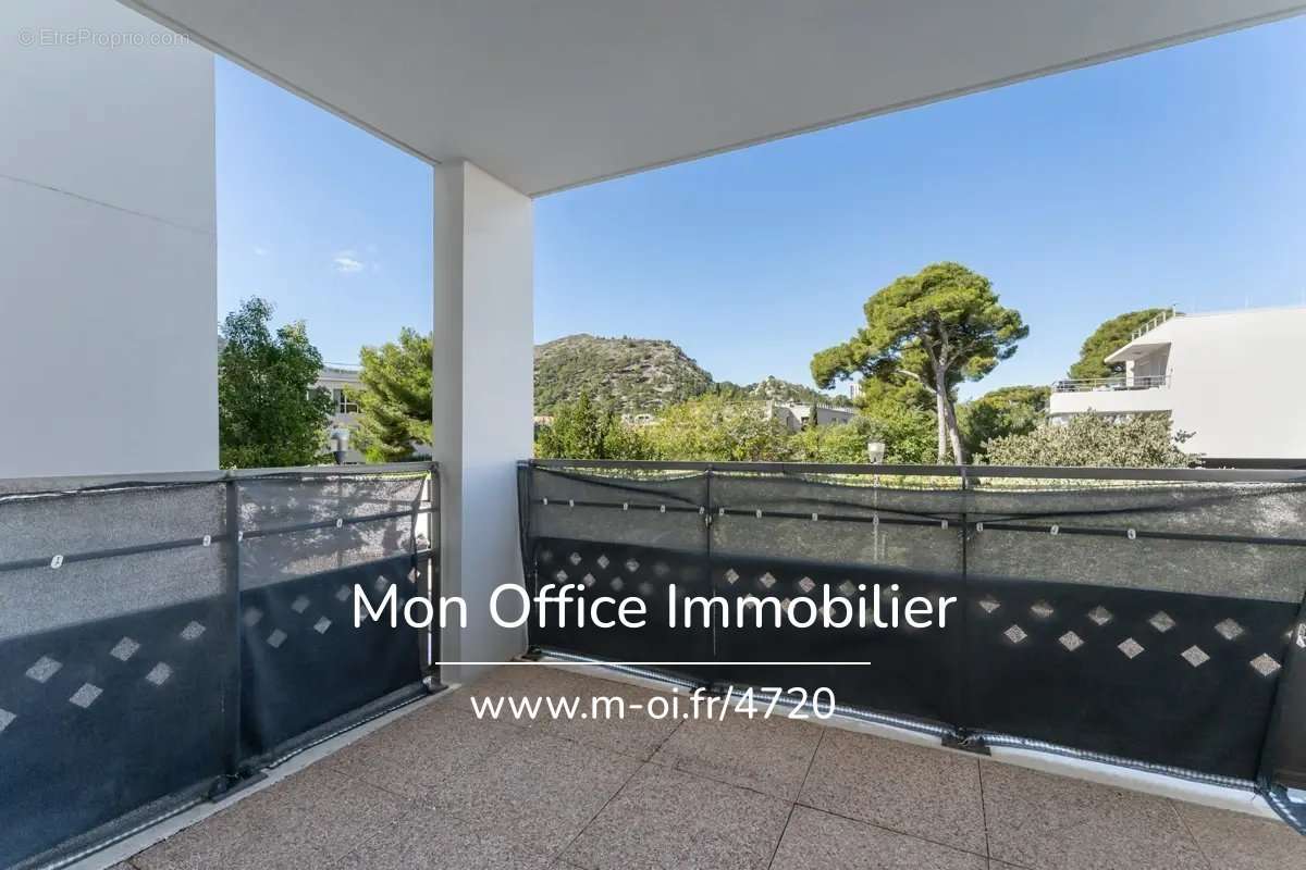 Appartement à MARSEILLE-9E