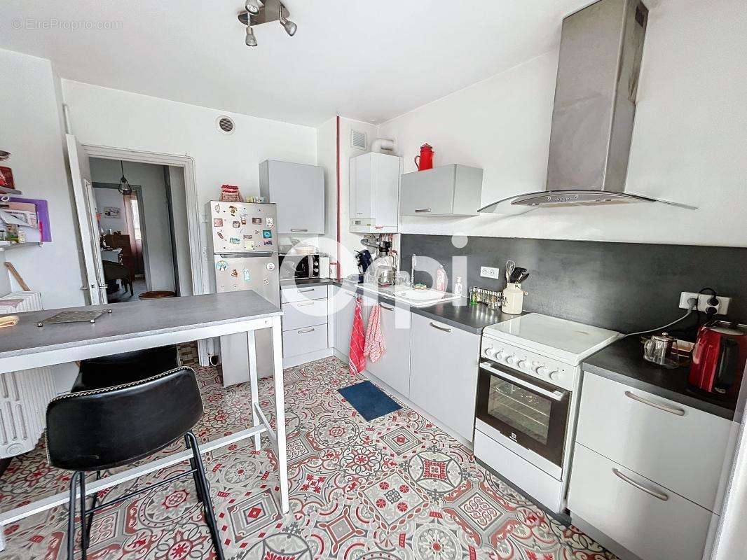 Appartement à BRIVE-LA-GAILLARDE