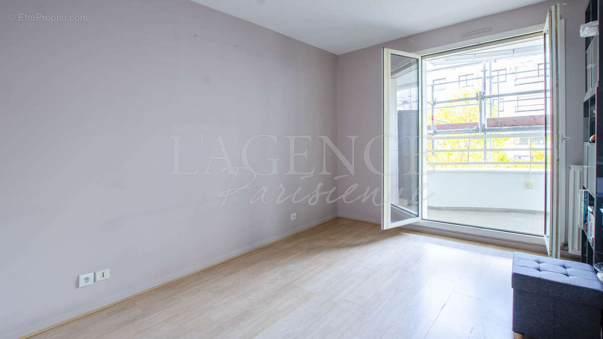 Appartement à LEVALLOIS-PERRET