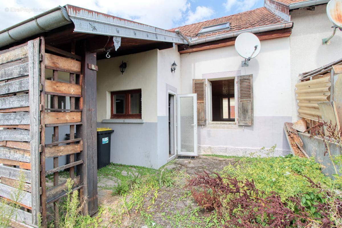 Maison à L&#039;ISLE-SUR-LE-DOUBS