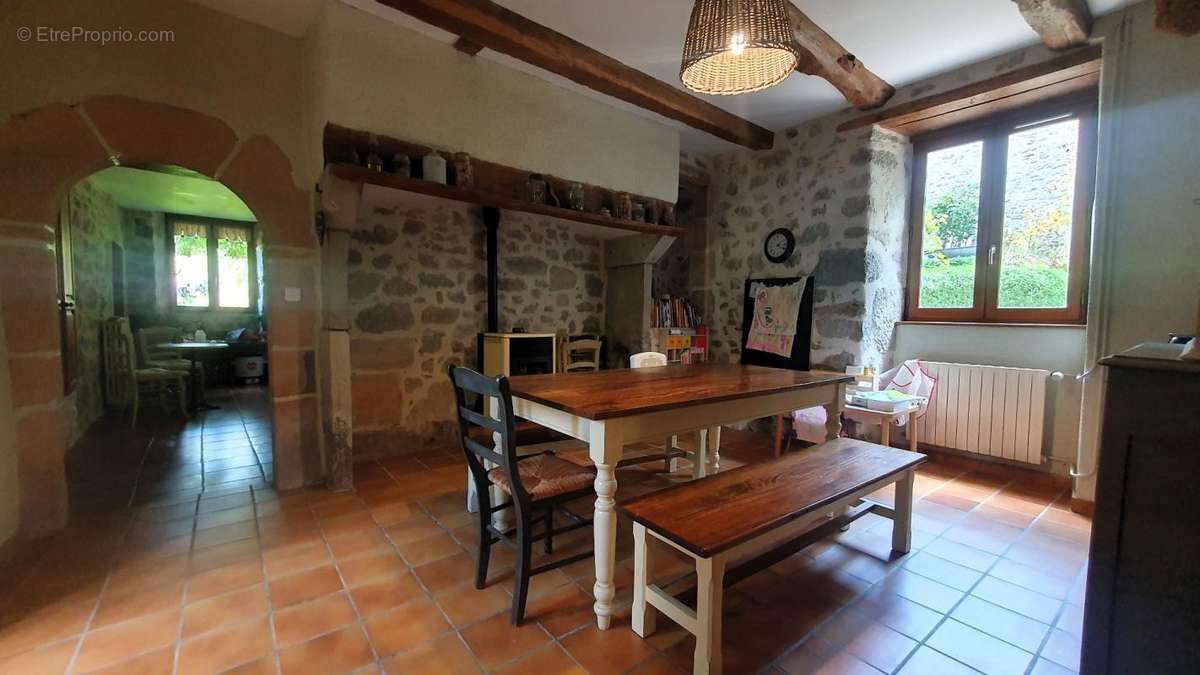 Maison à LA BASTIDE-L&#039;EVEQUE