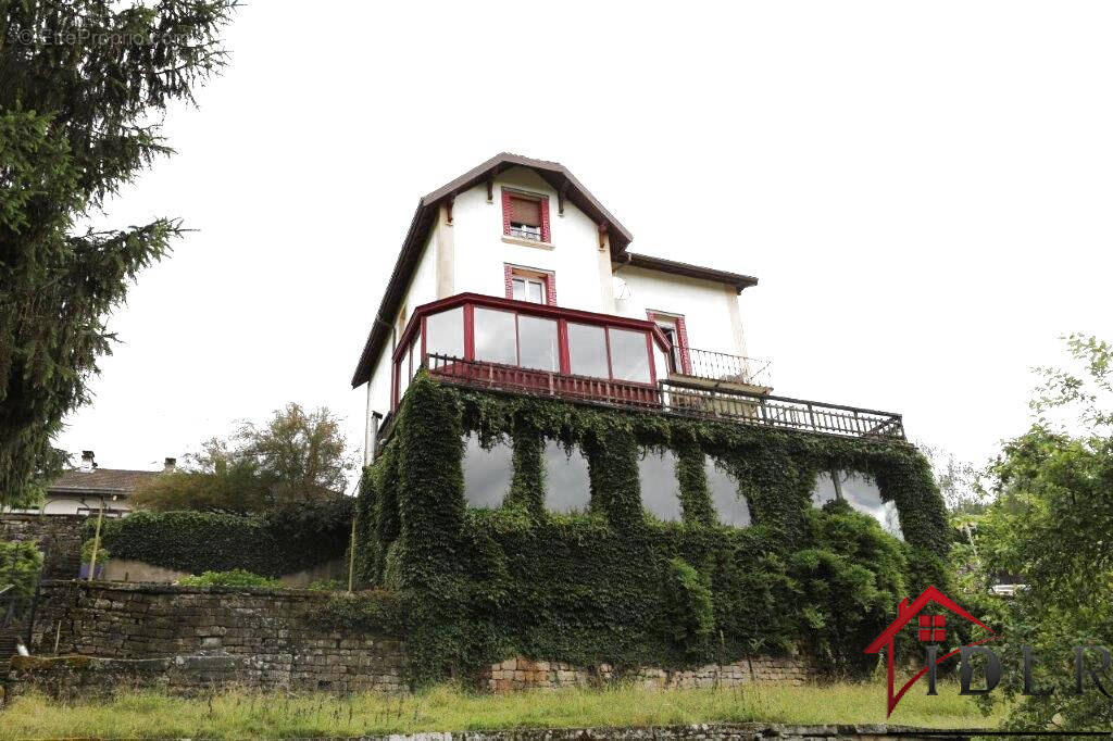 Maison à FONTENOY-LE-CHATEAU