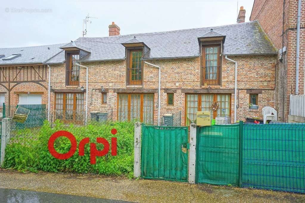 Maison à BERNAY