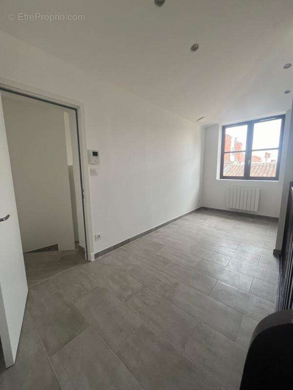 Appartement à LYON-5E