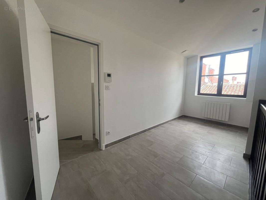 Appartement à LYON-5E