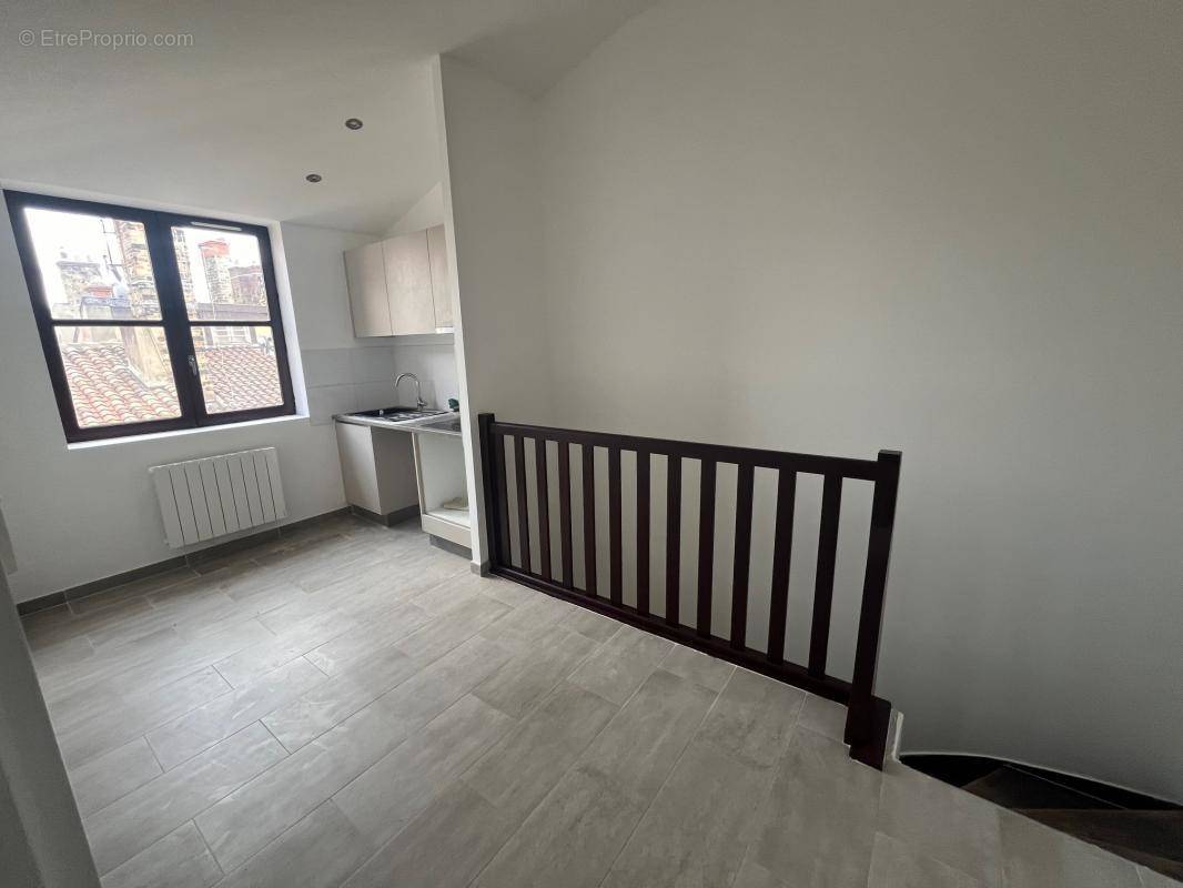 Appartement à LYON-5E