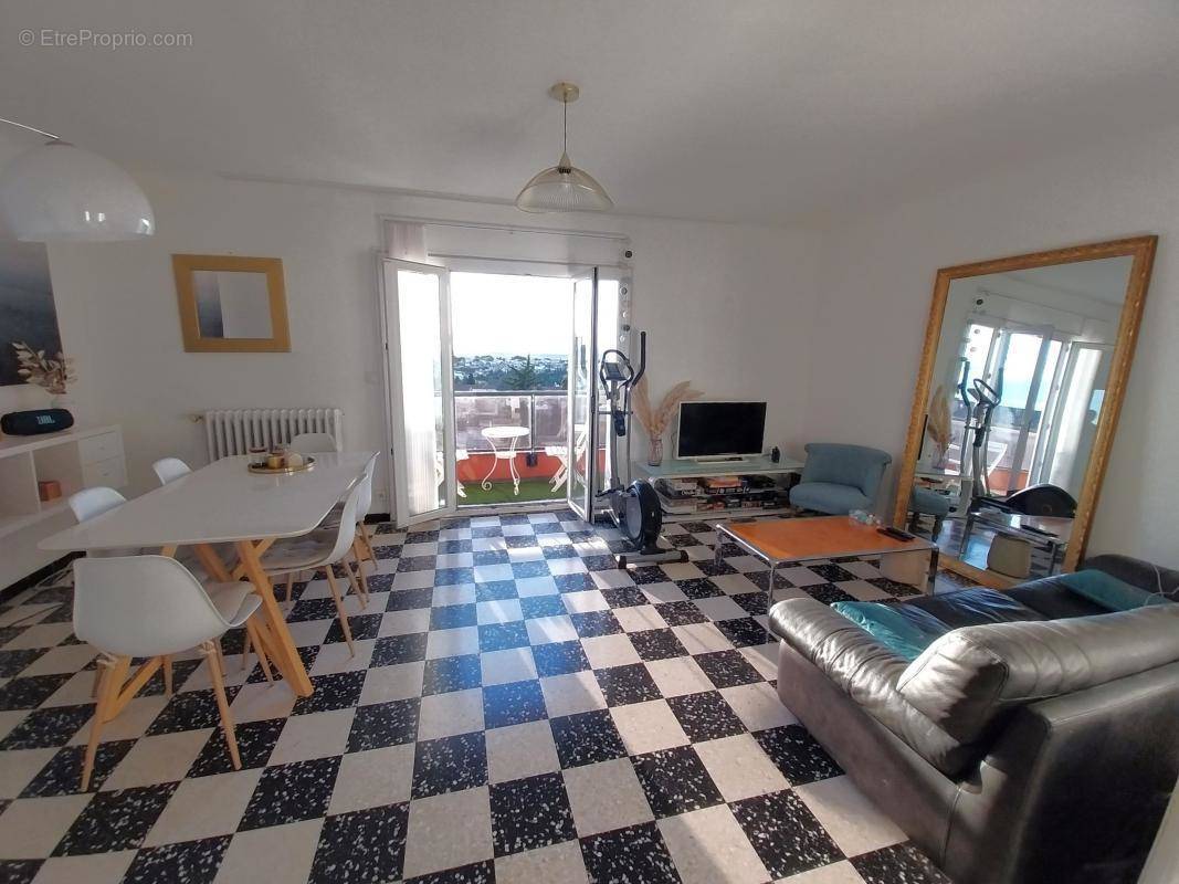 Appartement à BEZIERS