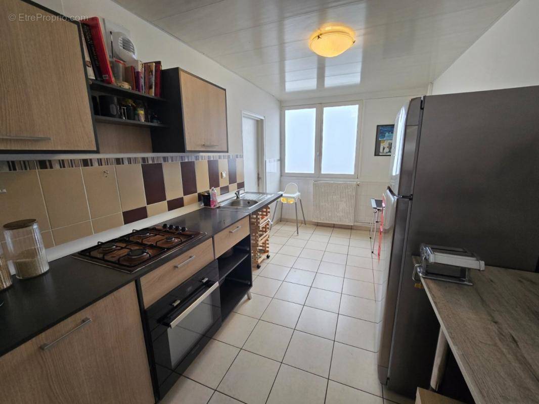 Appartement à SAINT-ETIENNE