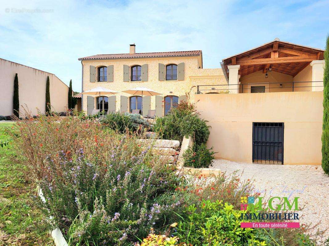 Maison à GARRIGUES-SAINTE-EULALIE