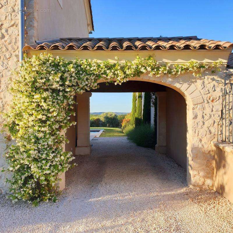 Maison à GARRIGUES-SAINTE-EULALIE