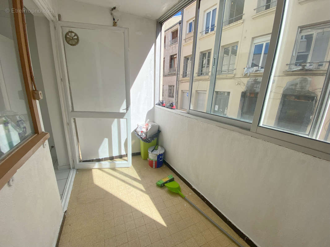 Appartement à SAINT-ETIENNE