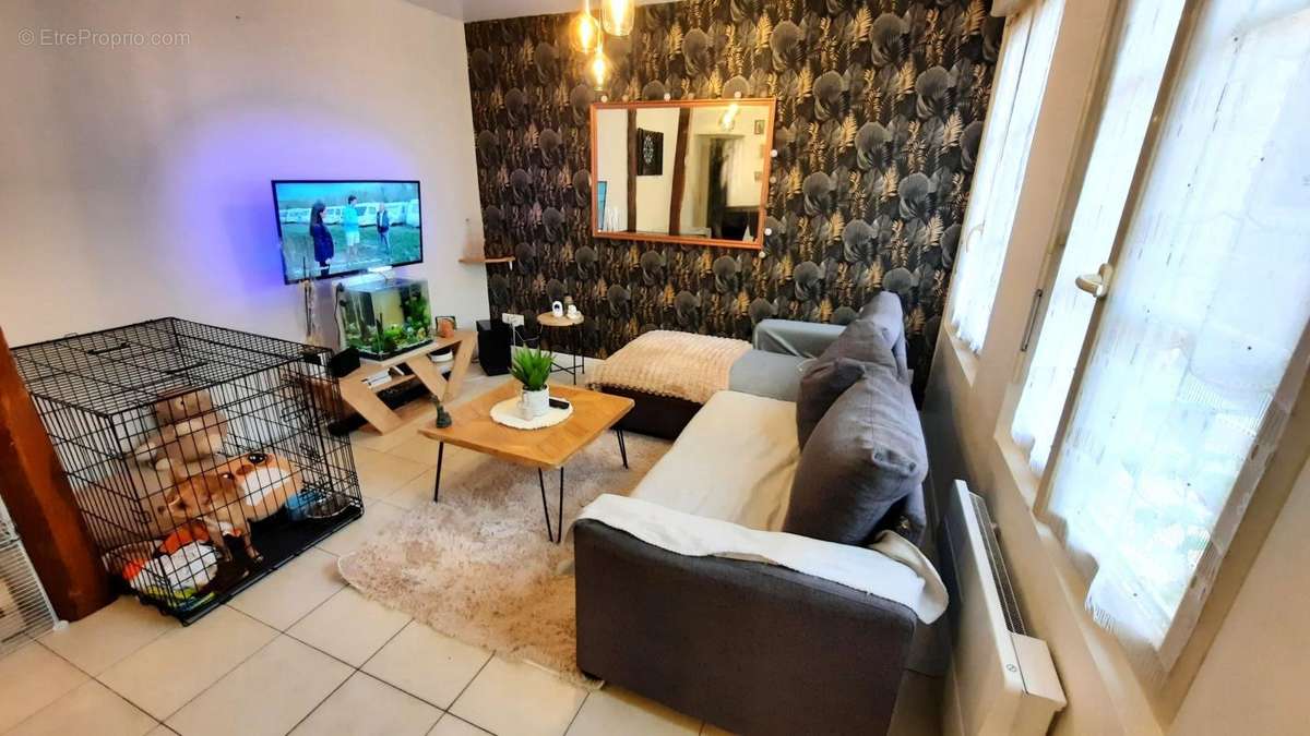 Appartement à VIC-SUR-AISNE