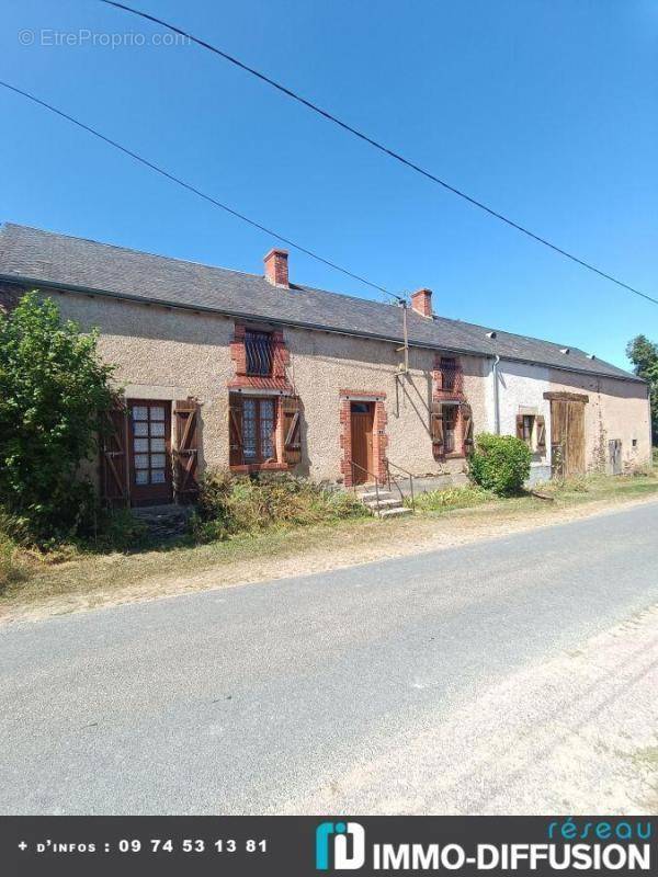 Maison à POULIGNY-NOTRE-DAME