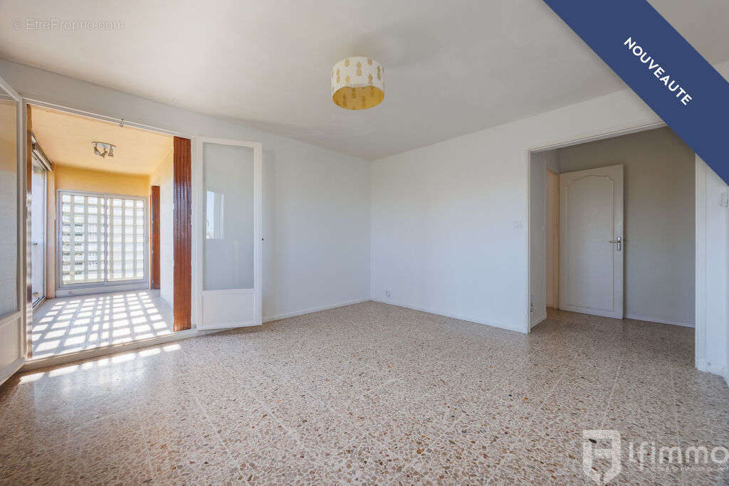 Appartement à MARSEILLE-8E