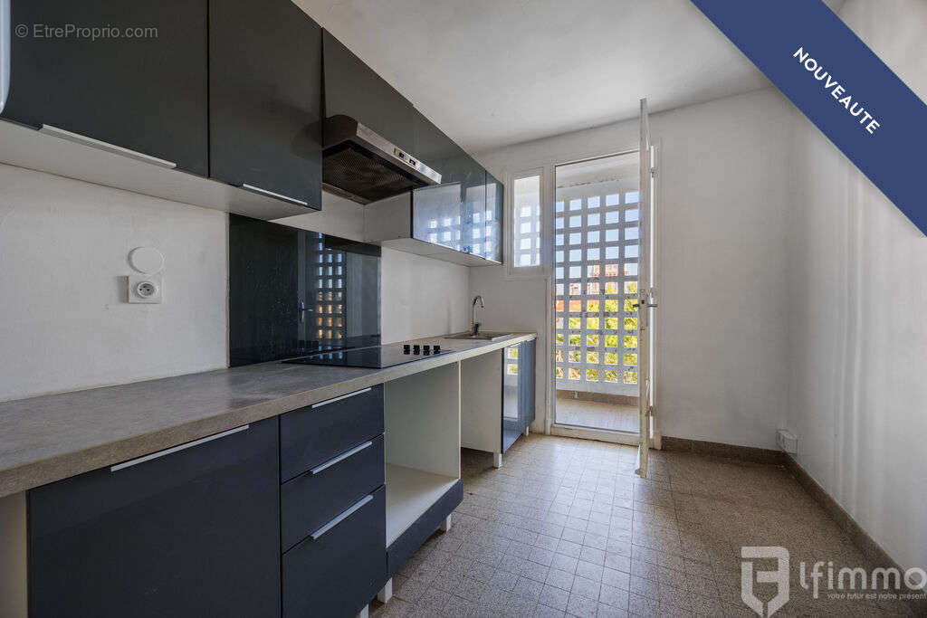 Appartement à MARSEILLE-8E